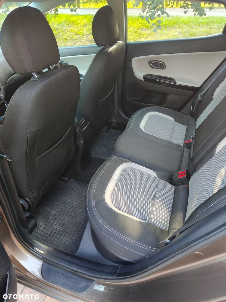Kia Ceed 1.6 CRDi L - 6