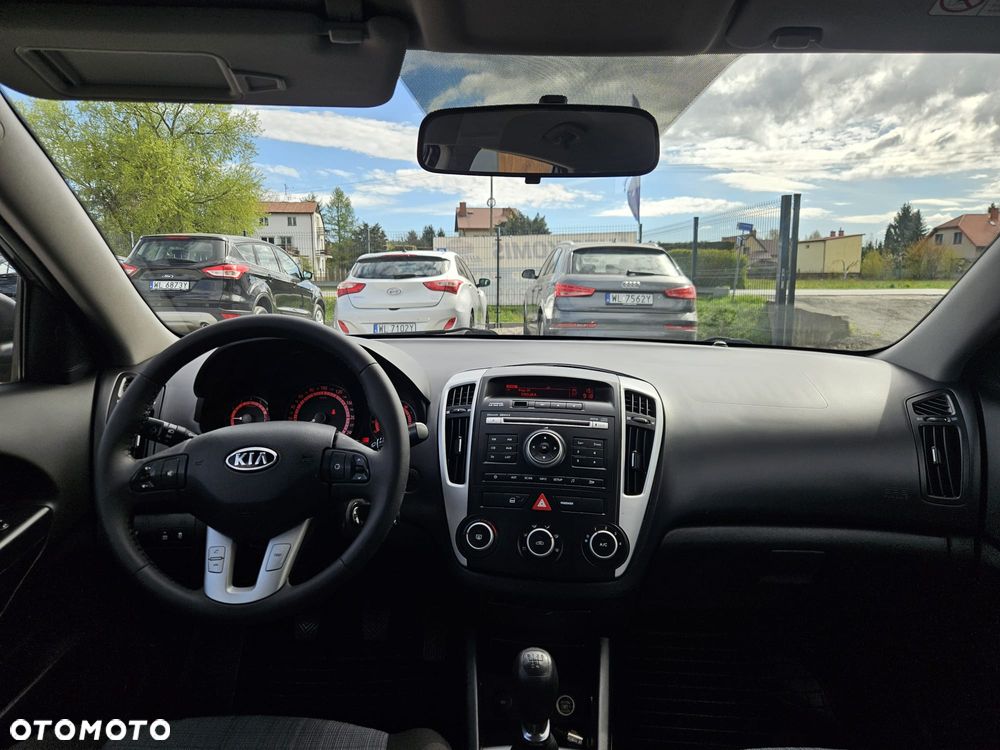 Kia Ceed 1.4 CVVT Spirit - 19