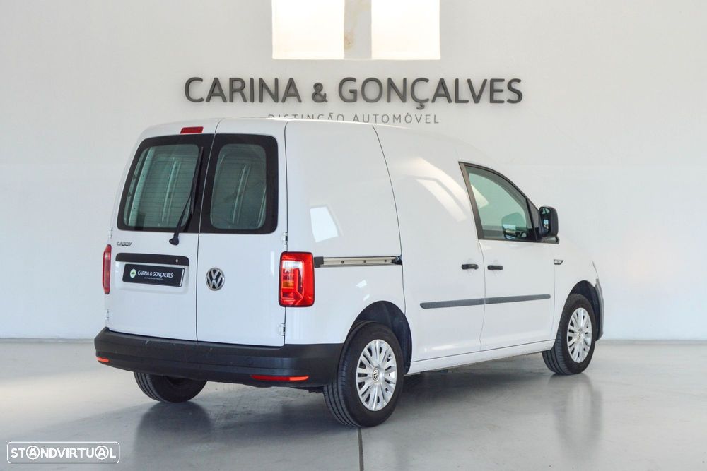 VW Caddy 2.0 TDi BlueMotion 2L - 13
