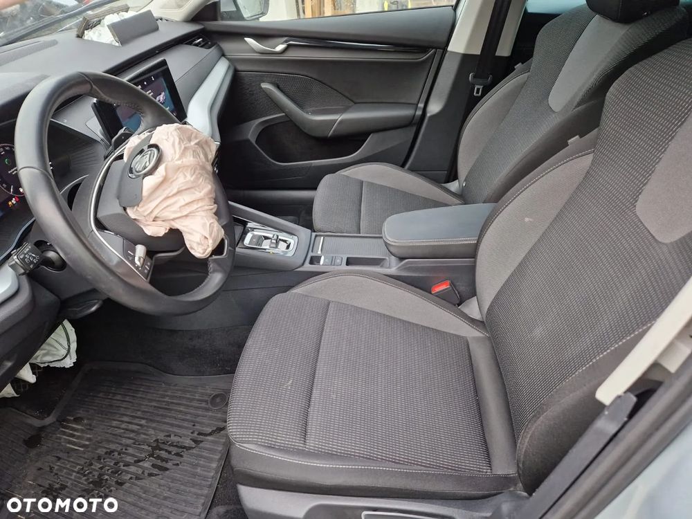 Skoda Octavia 2.0 TDI DSG Selection - 14