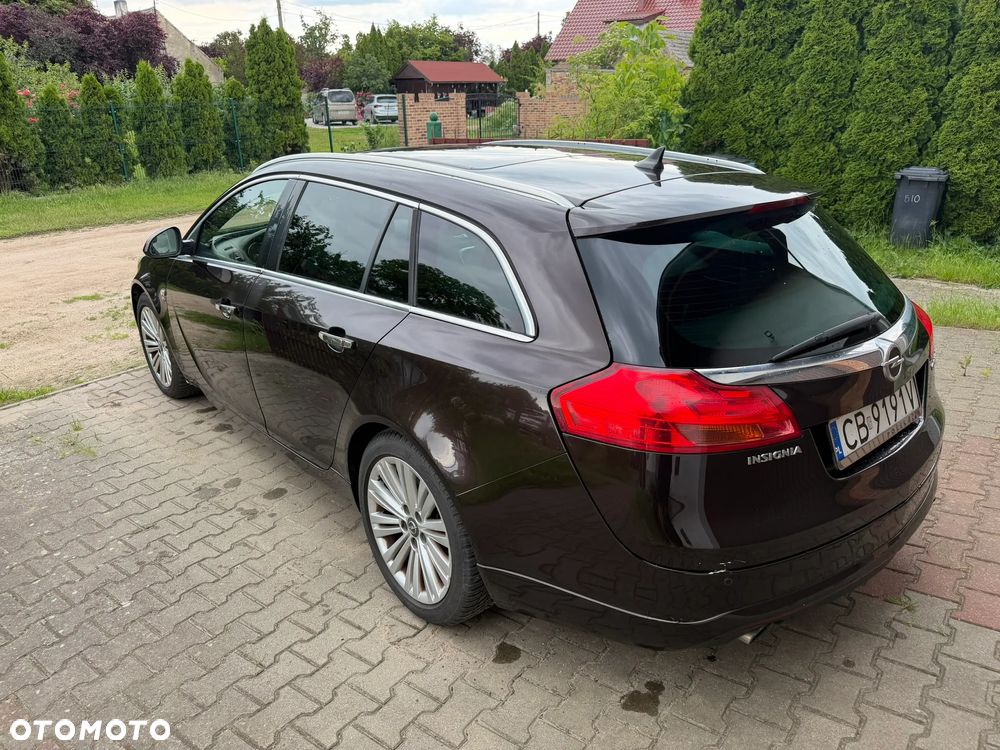 Opel Insignia 2.0 T Sport 4x4 - 5