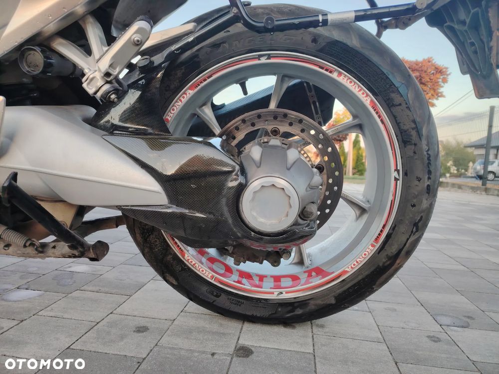Honda VTR - 4
