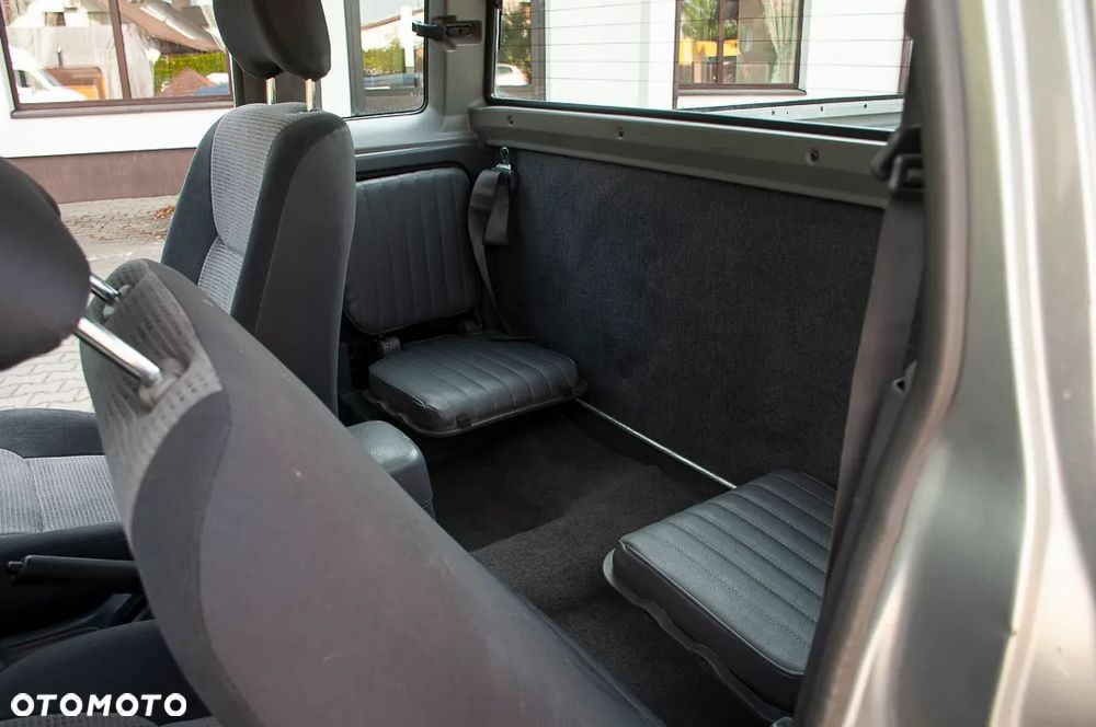 Nissan Pickup 2.5 TDi Comfort - 30