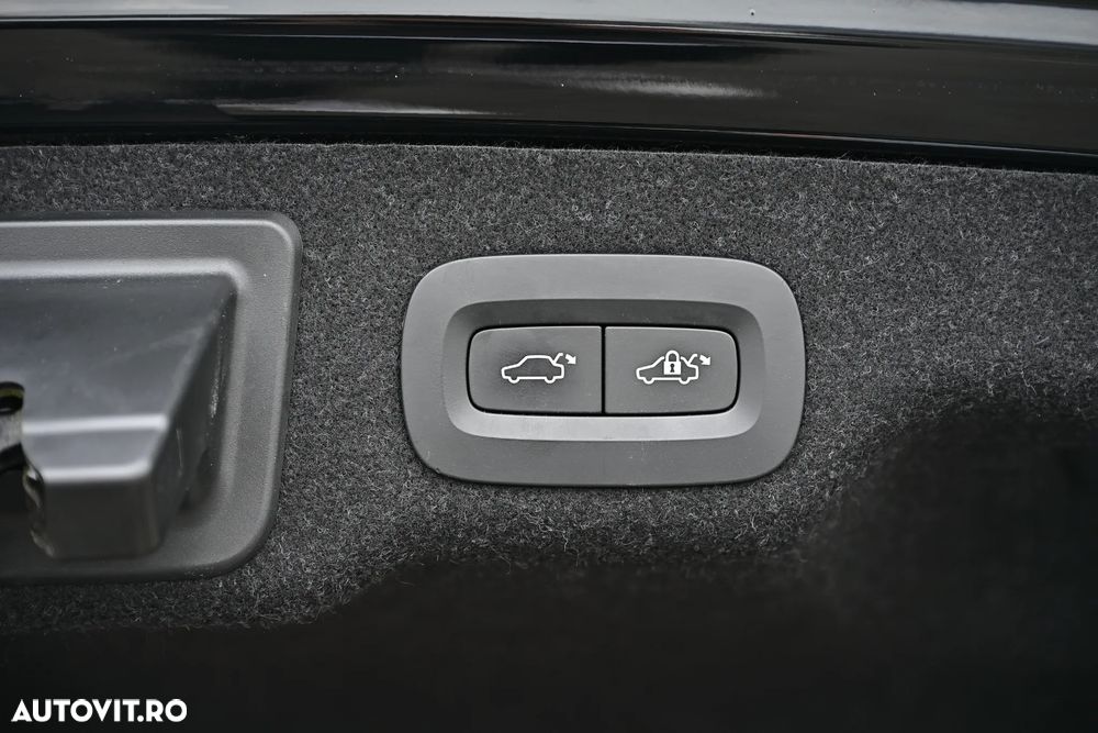 Volvo S90 D4 Inscription - 23