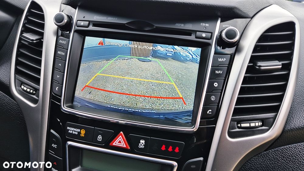 Hyundai i30 1.6 Fifa World Cup Edition - 39