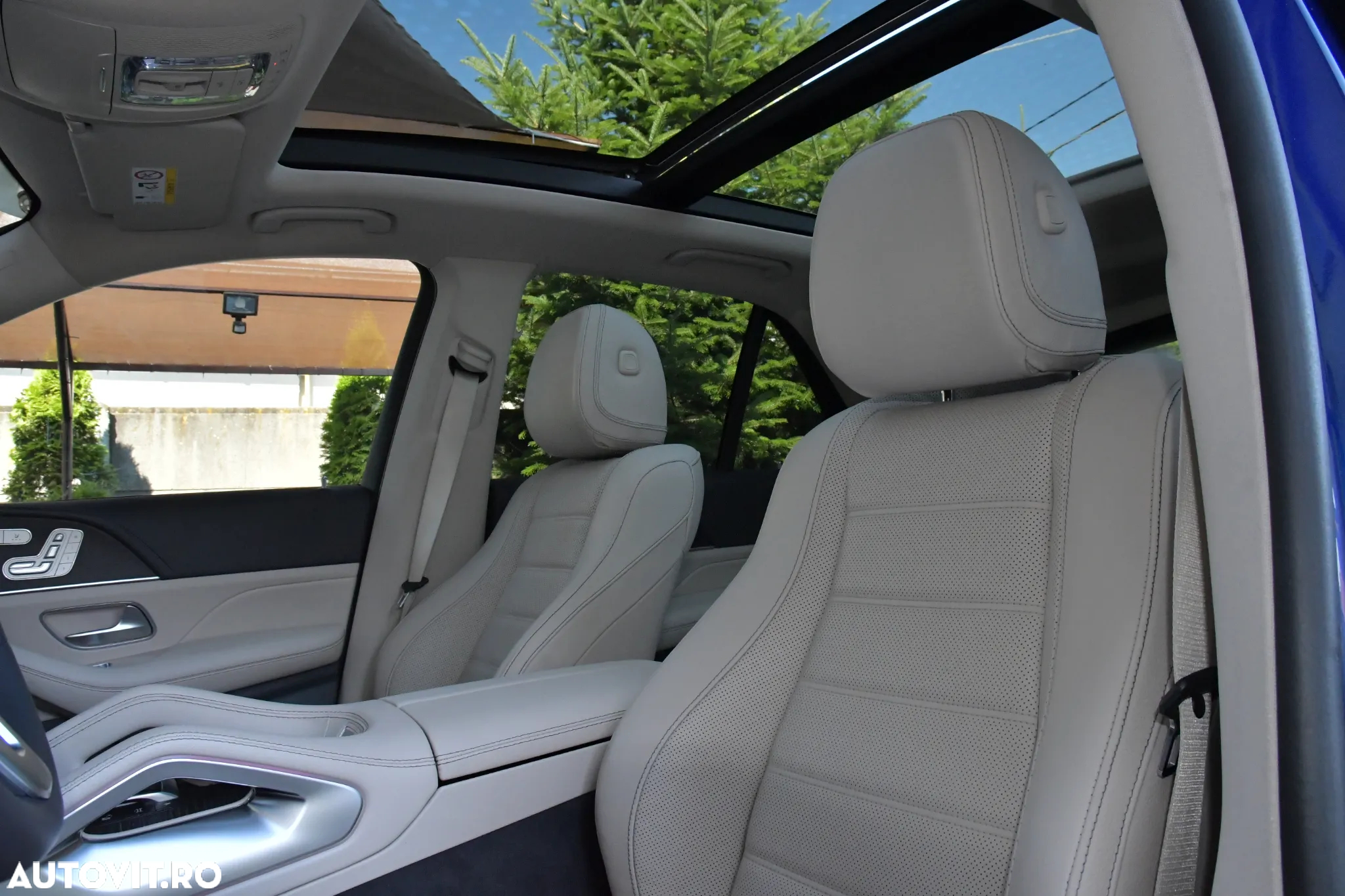 Mercedes-Benz GLE 350 d 4MATIC - 29
