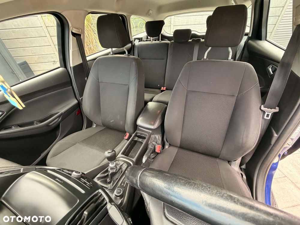 Ford Focus - 19