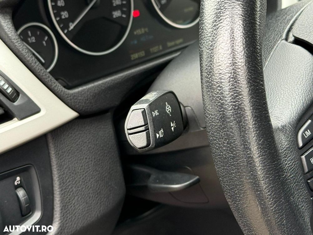 BMW Seria 3 - 13