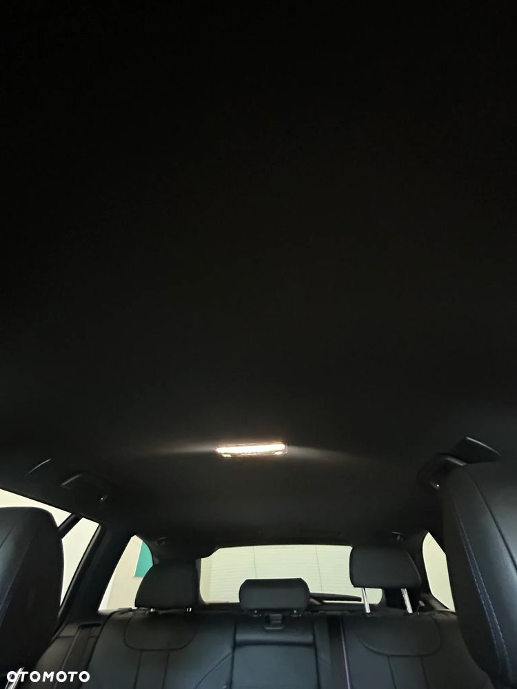 BMW Seria 5 520d M Sport - 36