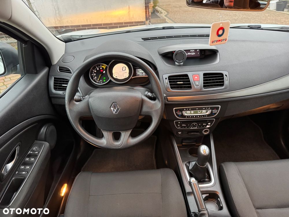 Renault Megane 1.6 16V 100 Authentique - 21