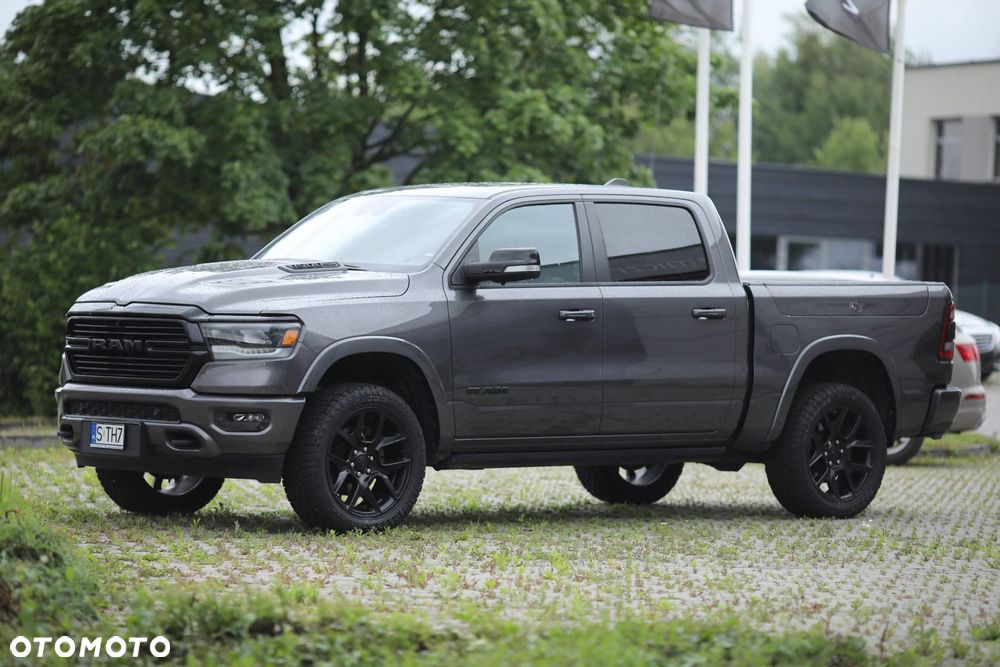 RAM 1500 5.7 Crew Cab Laramie - 8