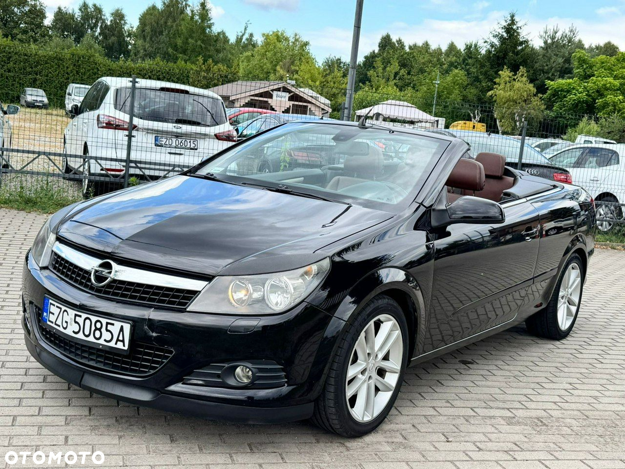 Opel Astra GTC 1.6 Cosmo - 6