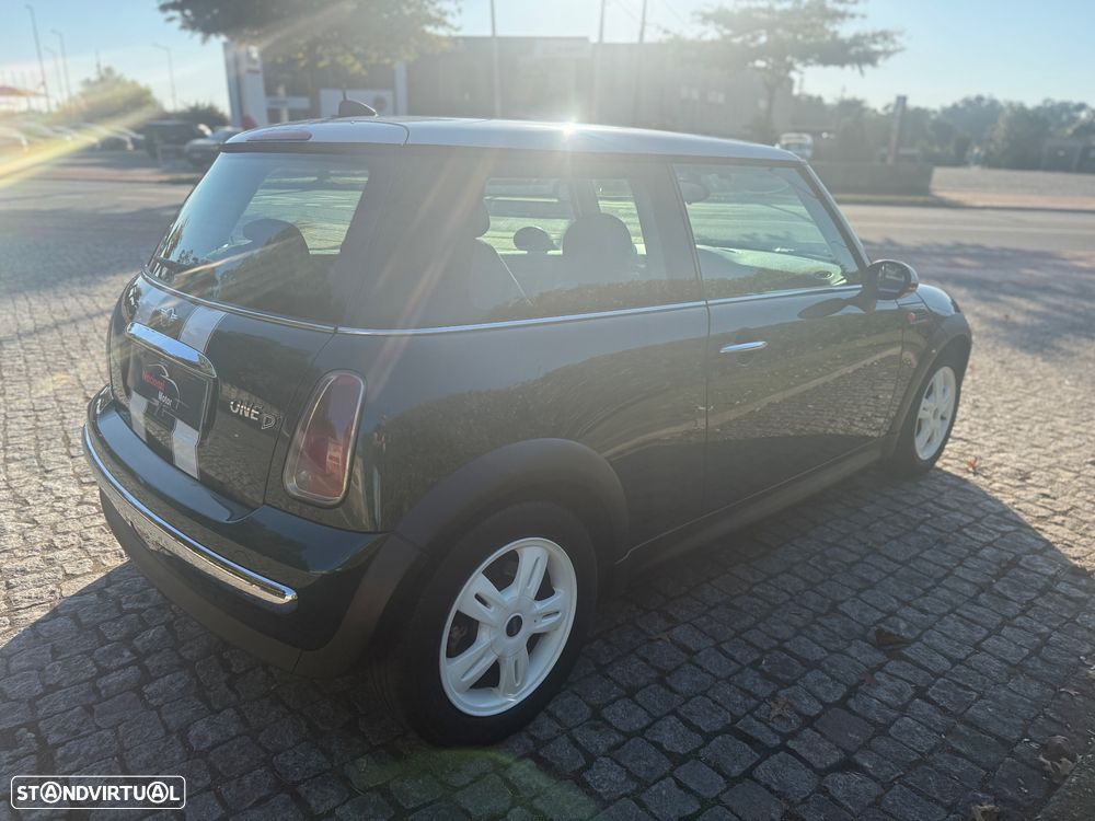 MINI 3 Portas One 1.4 D - 6