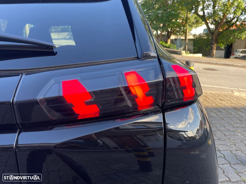 Peugeot e-2008 GT Pack - 15