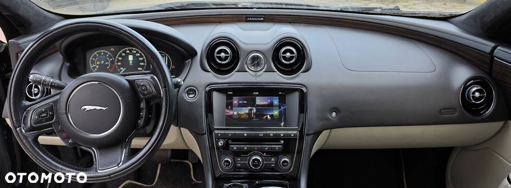 deska rozdzielcza kokpit poduszki airbag pasy skóra JAGUAR XJ L LIFT X351 - 2