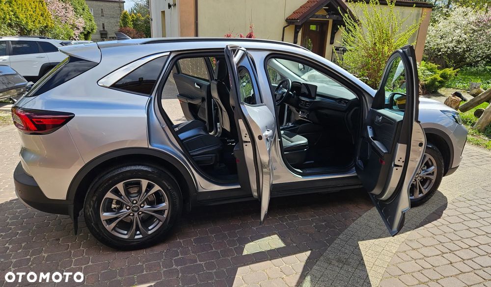 Ford Kuga - 17