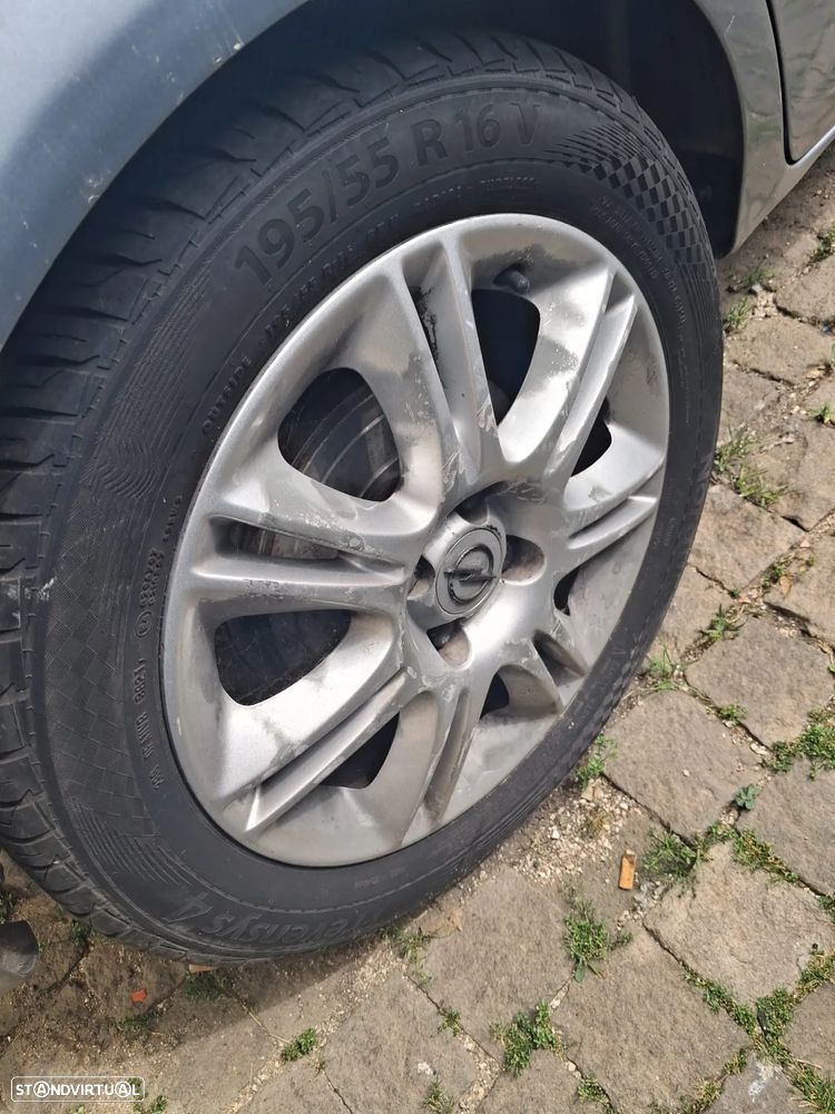 Opel Corsa 1.2 Enjoy - 8