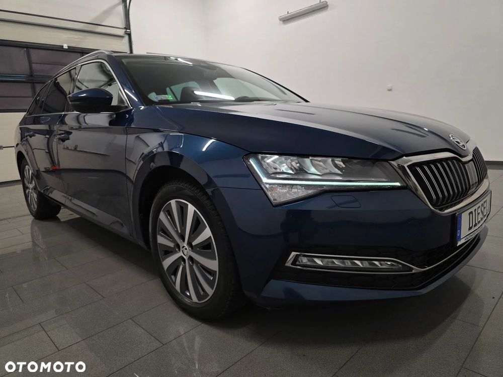 Skoda Superb 2.0 TDI SCR Style DSG - 1