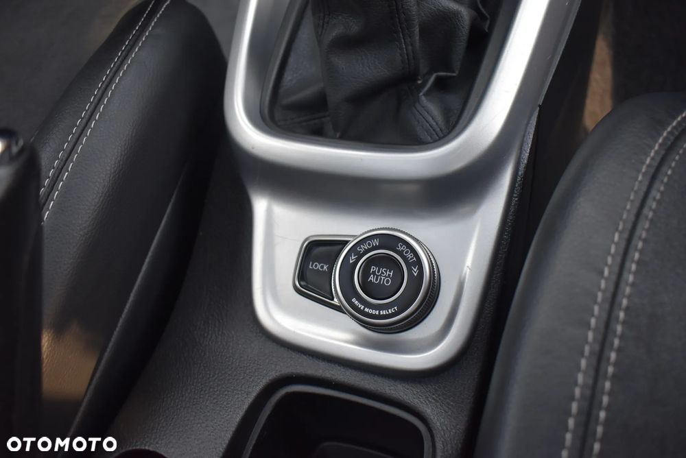 Suzuki Vitara 1.6 DDiS (4x4) Allgrip Comfort - 31