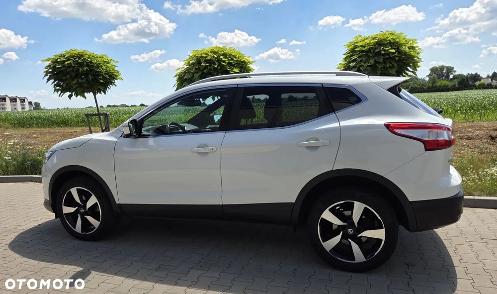 Nissan Qashqai 1.6 DIG-T N-Vision - 15