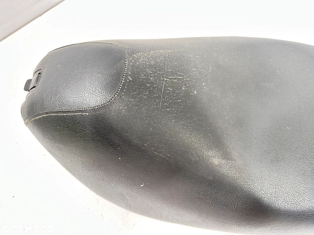Siedzenie fotel kanapa Piaggio Fly 50 - 2