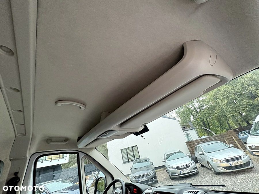 Fiat Ducato 2.0 MultiJet na zwykłym suchym pasku Klima Navi Kamera PDC Bluetooth USB Wspomaganie Centralny Elektryka Rozrząd po wymianie Oryg 176 tys km 2016 rok - 23