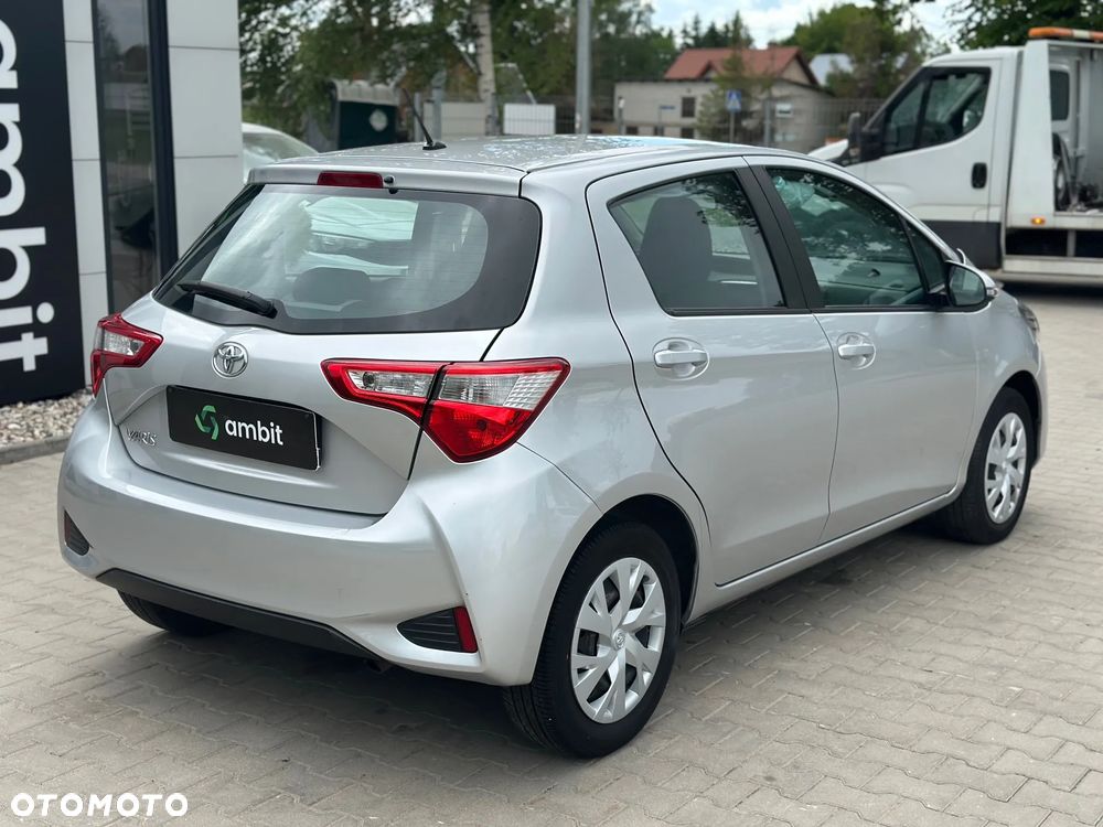 Toyota Yaris - 6