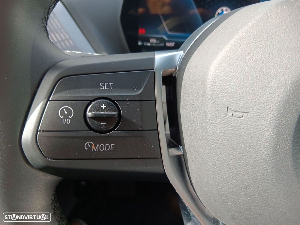 BMW 118 d Pack Desportivo M - 22