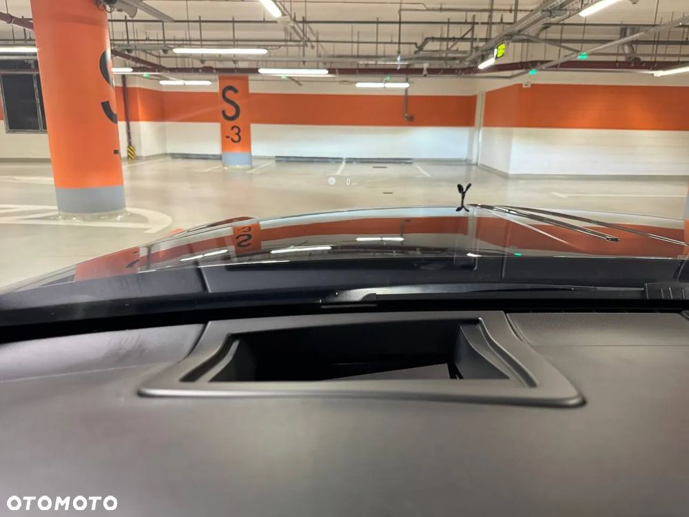 Rolls-Royce Ghost Standard - 32