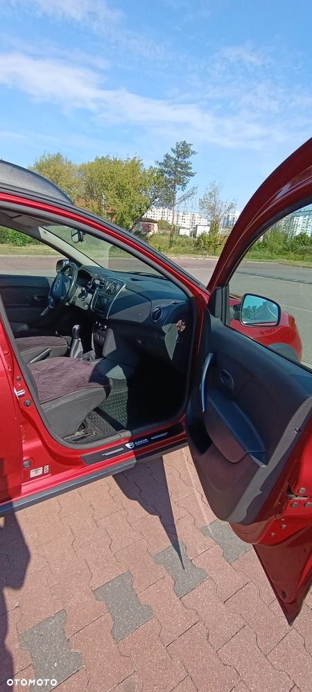 Dacia Sandero 0.9 TCe Laureate - 8