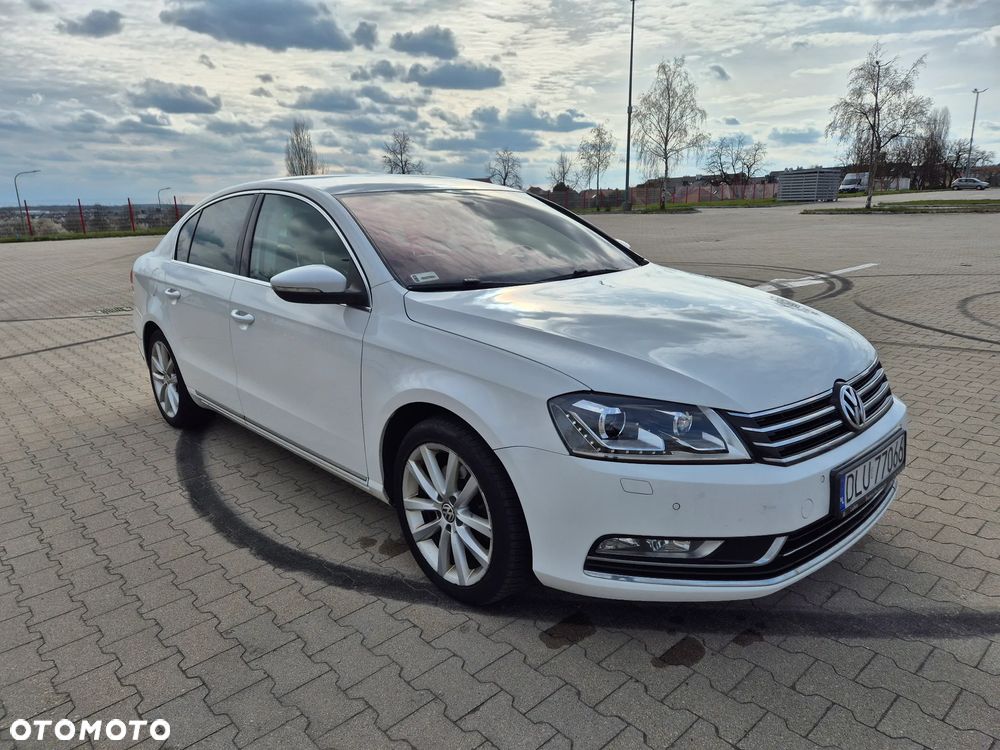 Volkswagen Passat 2.0 TDI Highline DSG - 13