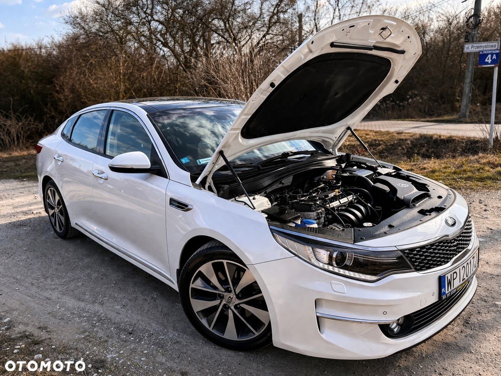 Kia Optima - 5