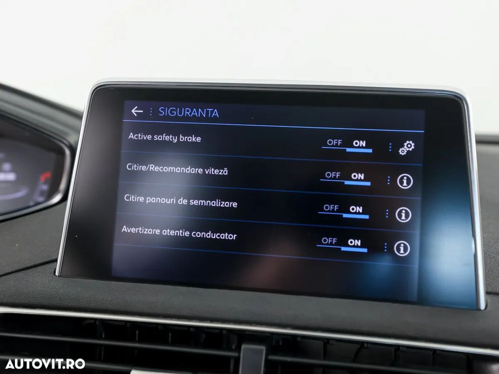 Peugeot 3008 1.5 BlueHDI S&S Active - 18