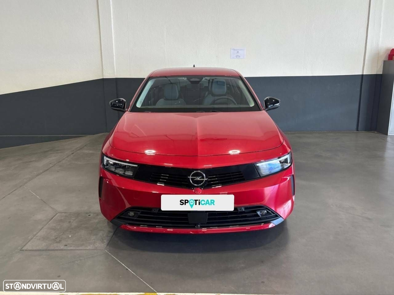 Opel Astra 1.2 T Edition - 2