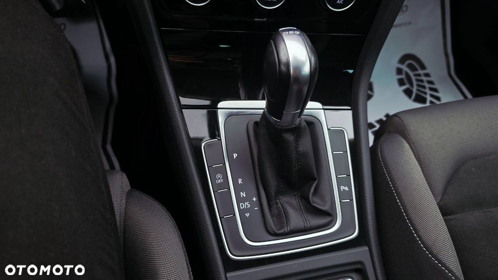 Volkswagen Golf Variant - 19