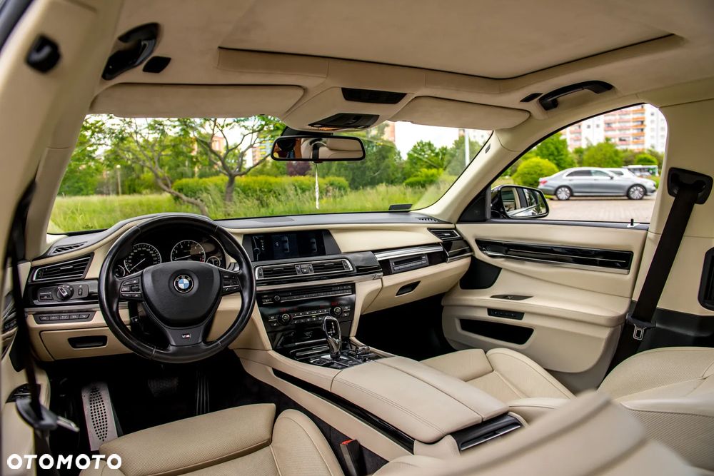BMW Seria 7 760i - 20