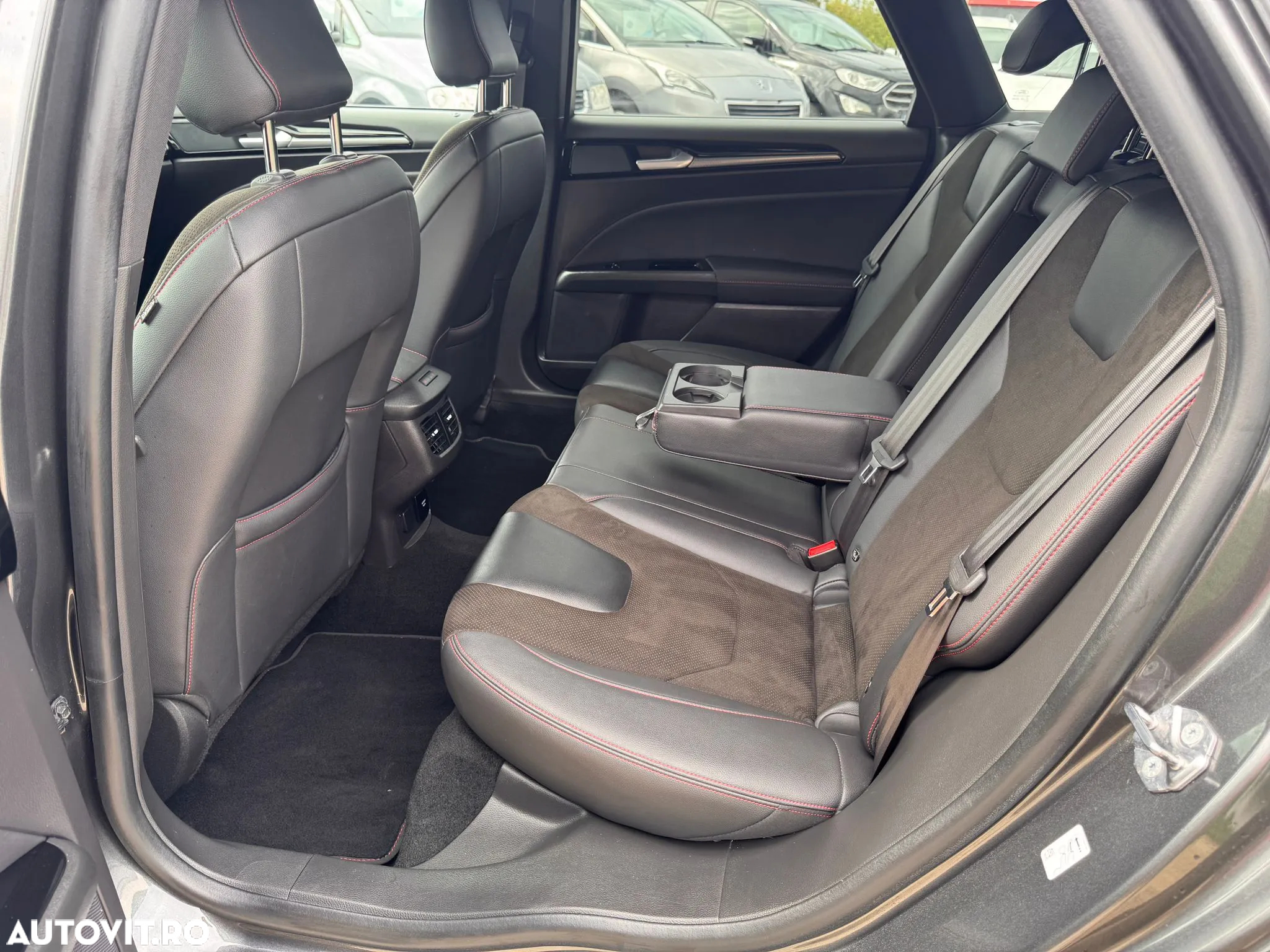 Ford Mondeo 2.0 EcoBlue Aut. ST-Line - 18