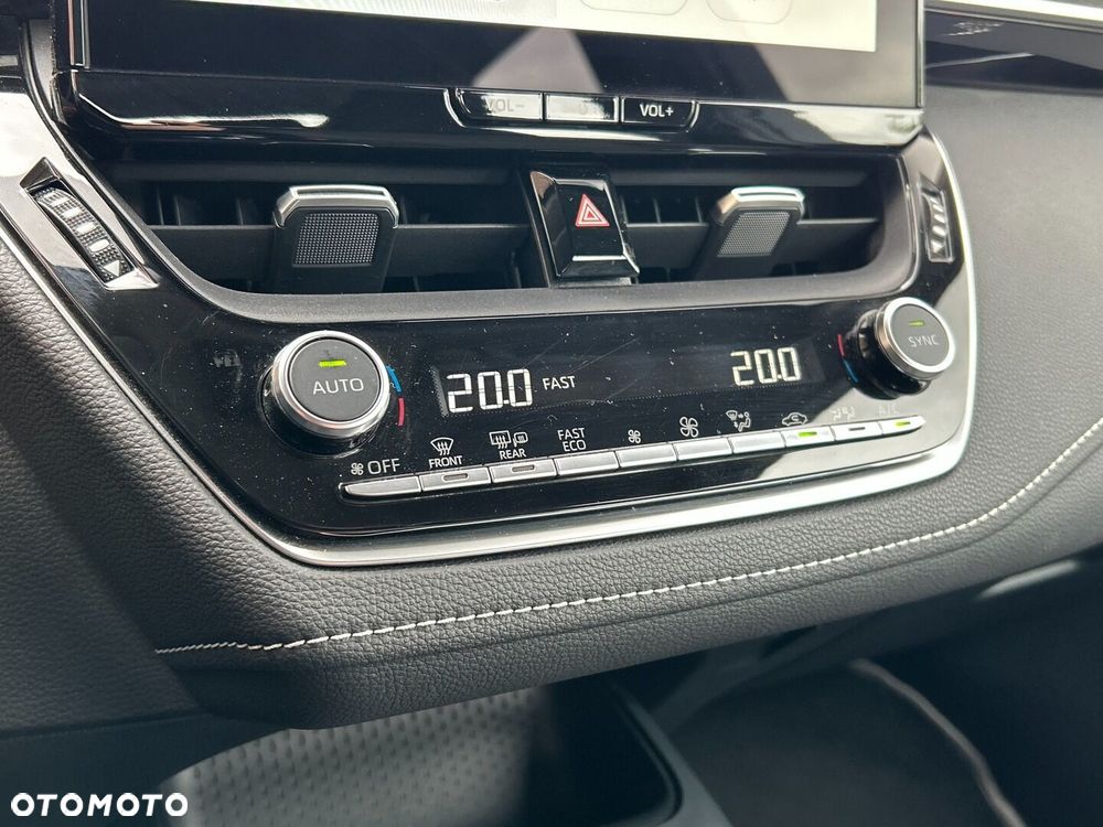 Toyota Corolla 1.8 Hybrid Comfort - 19