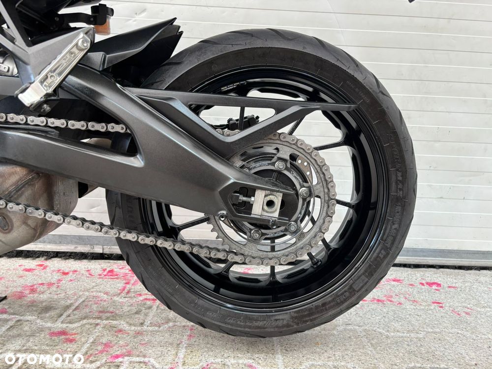 Yamaha MT - 21