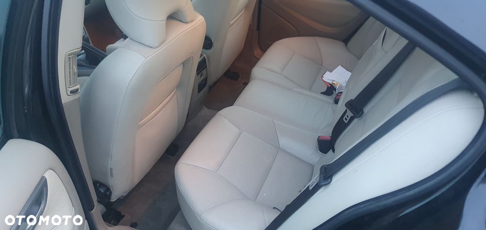 Volvo S60 2.4D5 Momentum - 11