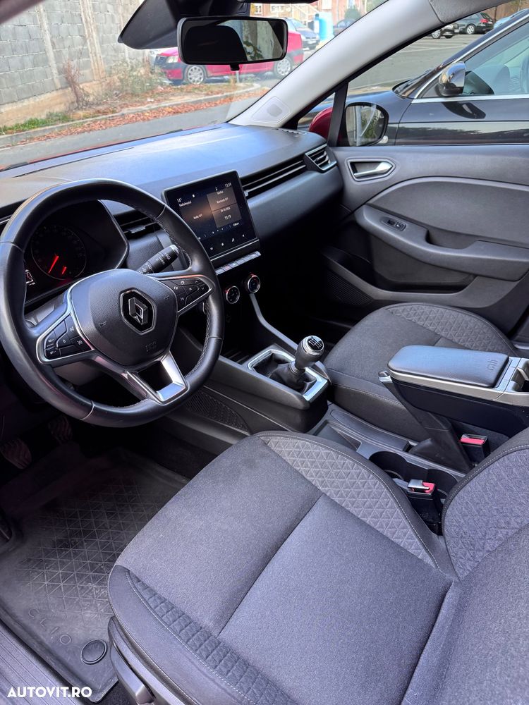 Renault Clio - 14