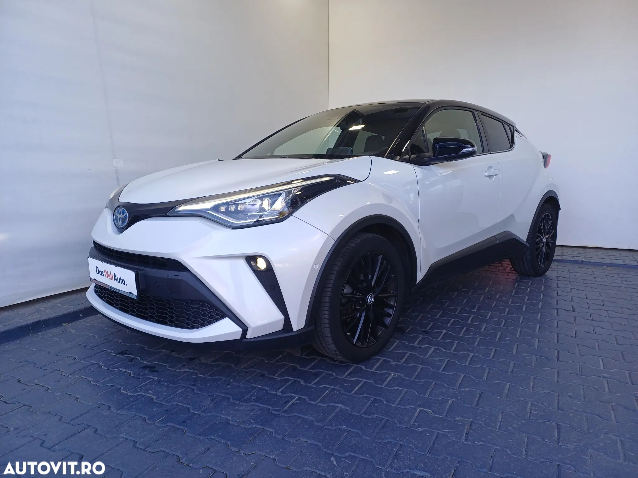 Toyota C-HR 2.0 HSD 184 CP 4x2 CVT Classy Bi-Tone - 1