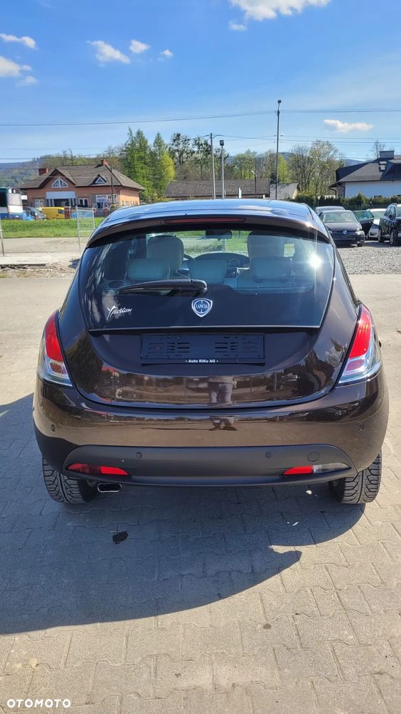 Lancia Ypsilon Y 0.9 TwinAir Turbo 8V Automatik Platinum - 8
