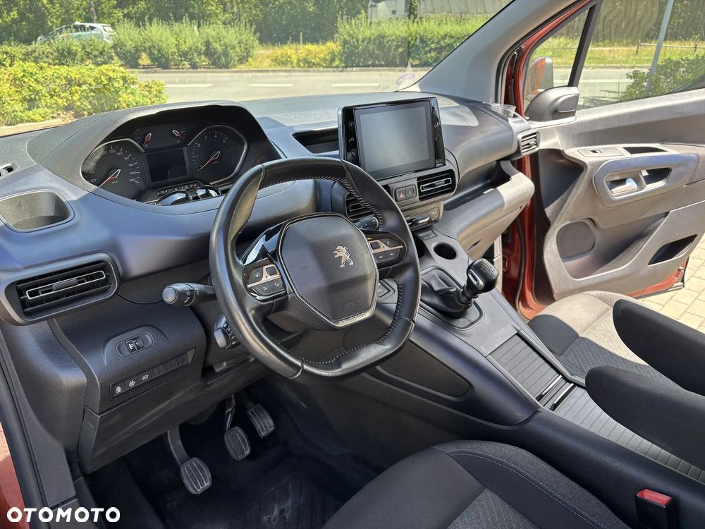 Peugeot Rifter Long 1.2 PureTech Allure S&S - 9