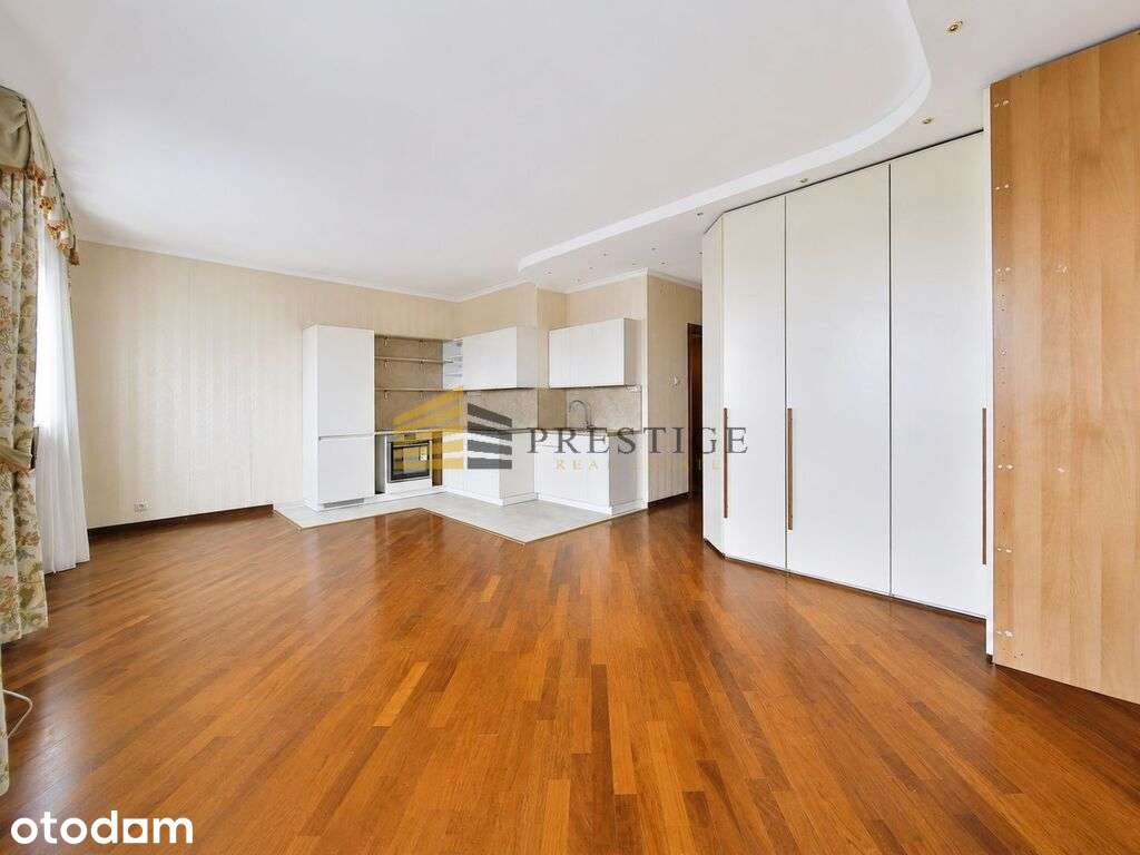 Apartament Nalewki 8