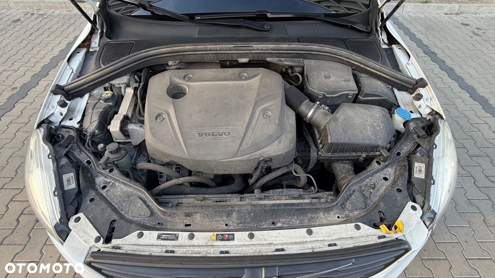 Volvo XC 60 D3 Drive-E Kinetic - 19