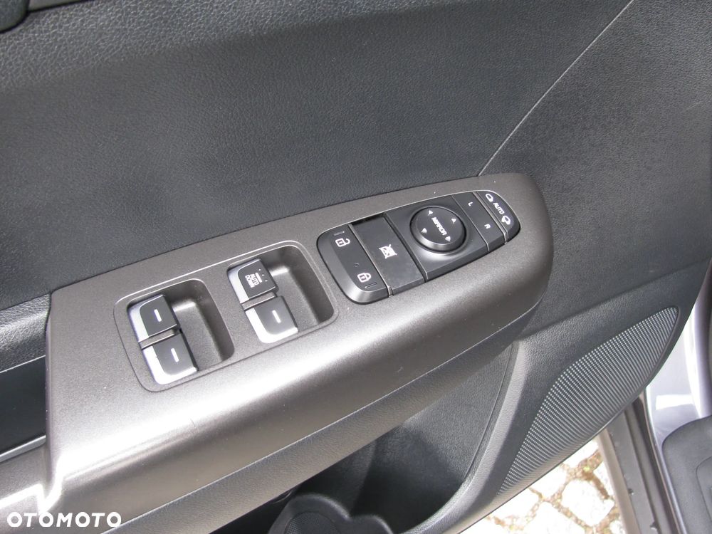 Kia Sportage 1.6 GDI 2WD VISION - 18