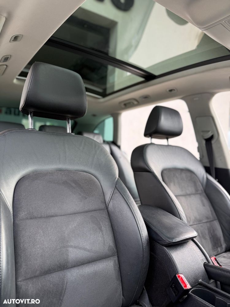 Skoda Superb Combi 2.0 TDI DSG Elegance - 10