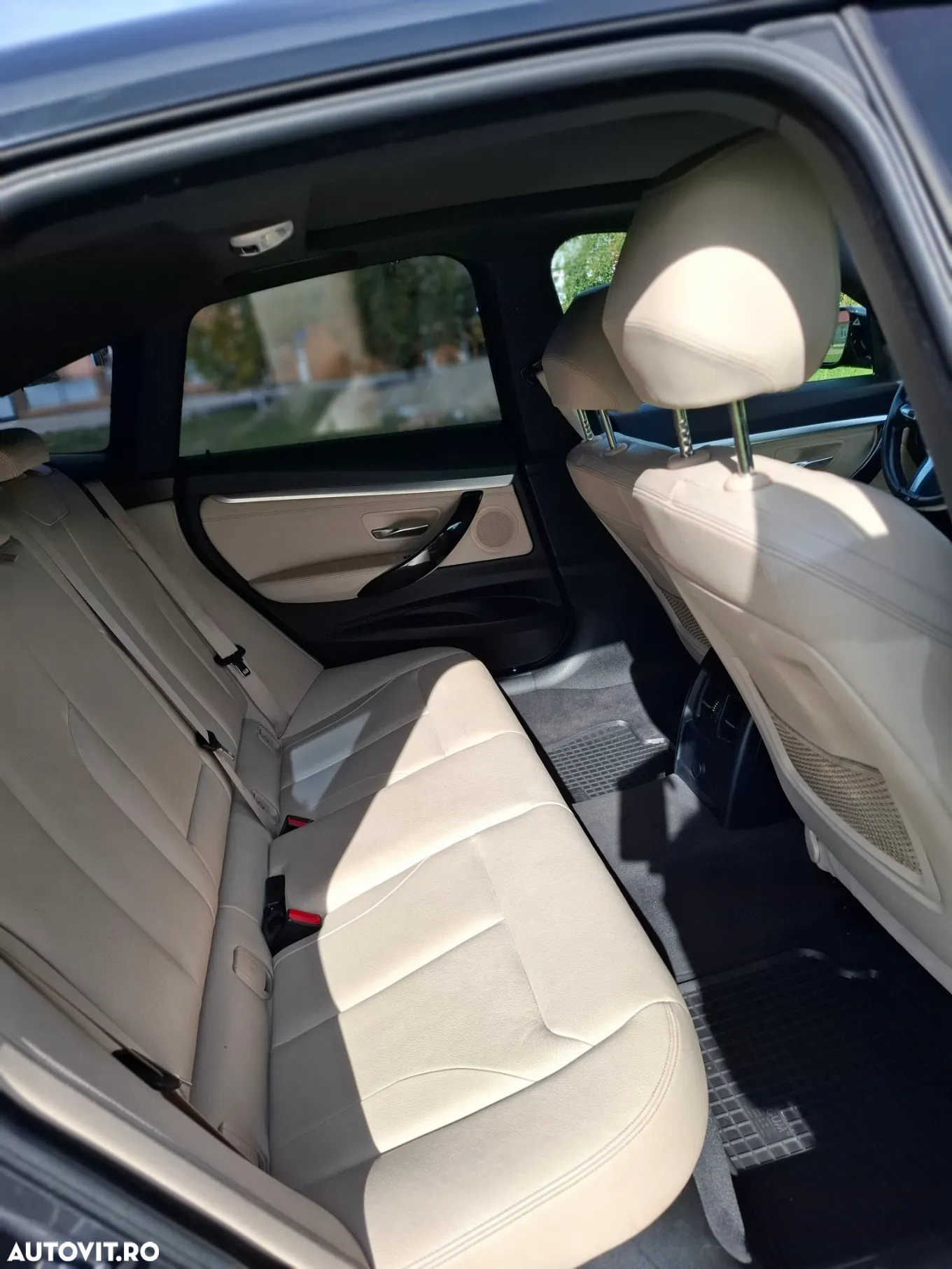 BMW Seria 3 330d GT - 8