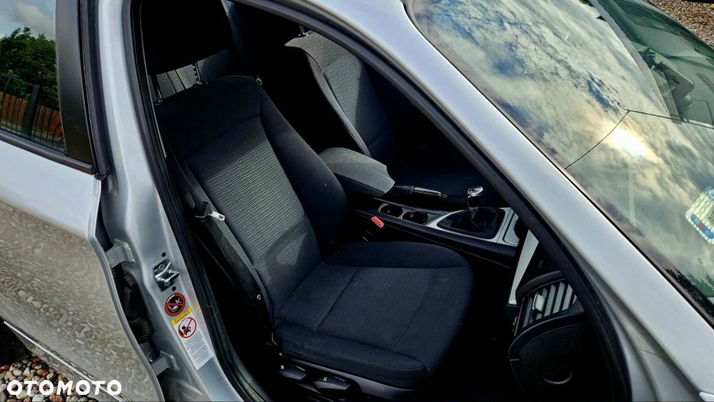 BMW Seria 1 - 8